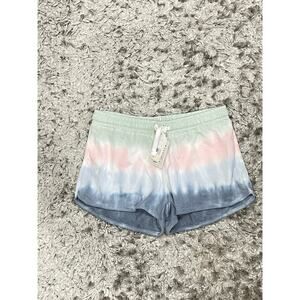 NWT Woman’s Dreamside Shorts Size Medium 2”